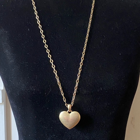 Lia Sophia “First Date” Necklace - Picture 2 of 2